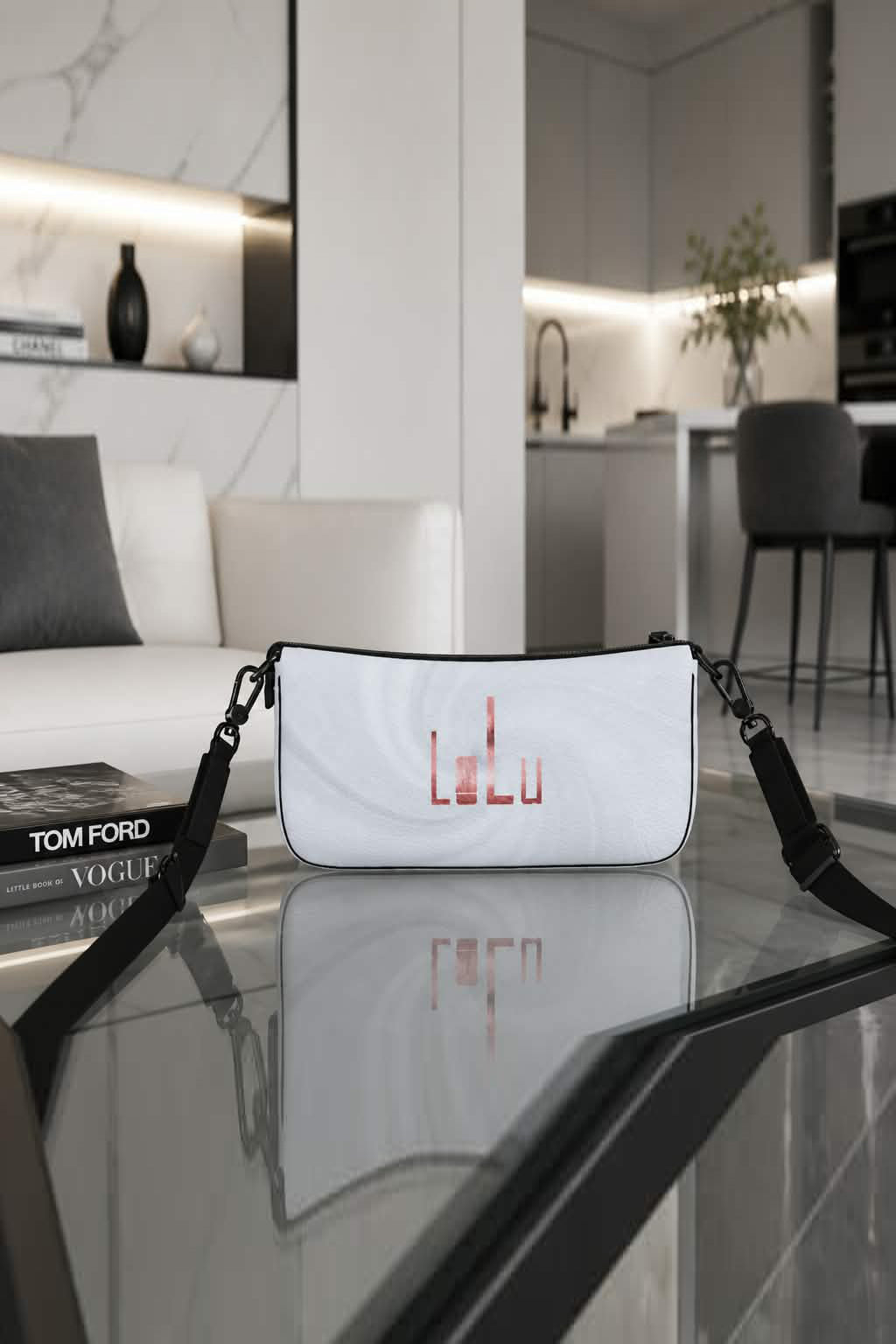 LOLU KISS — Baguette Bag